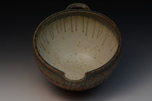 Load image into Gallery viewer, Handmade Stoneware Mixing Bowl.