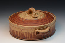Load image into Gallery viewer, Handmade Stoneware Casserole. Functional Pottery